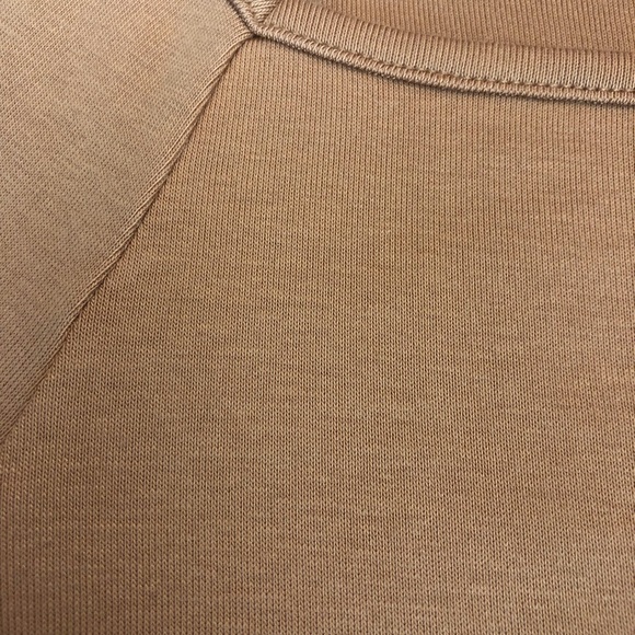 NWT Gap Modern T Carmel Tan - Picture 13 of 16